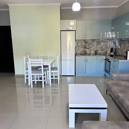 David 公寓 Sarandë